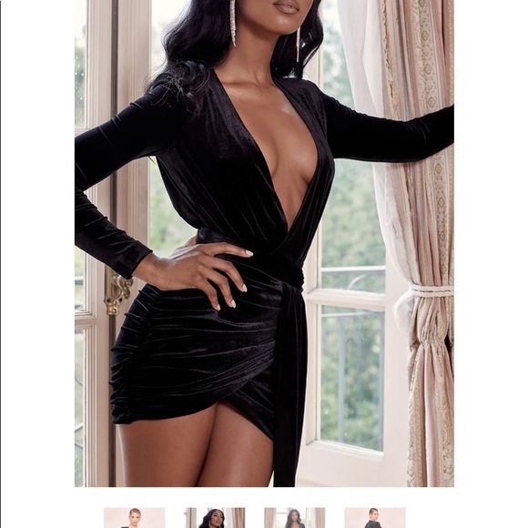 Black velvet dress - Picture 3 of 3